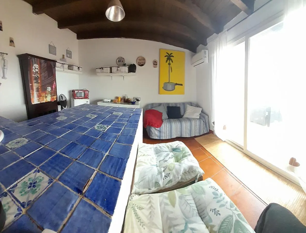Apartment Ferienwohnung Flying Whales Syrakus